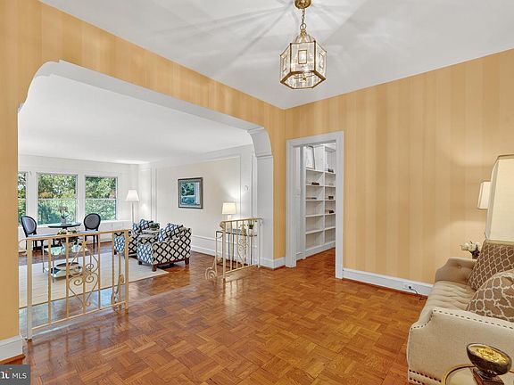 5th image of 4000 Cathedral Ave NW #444-445B