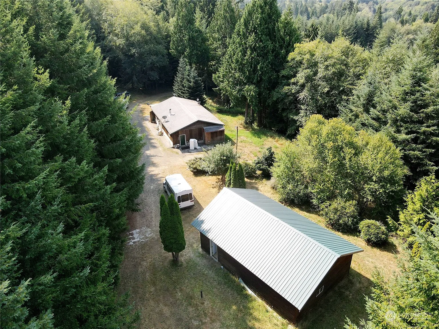 187 Delezenne Road photo 1