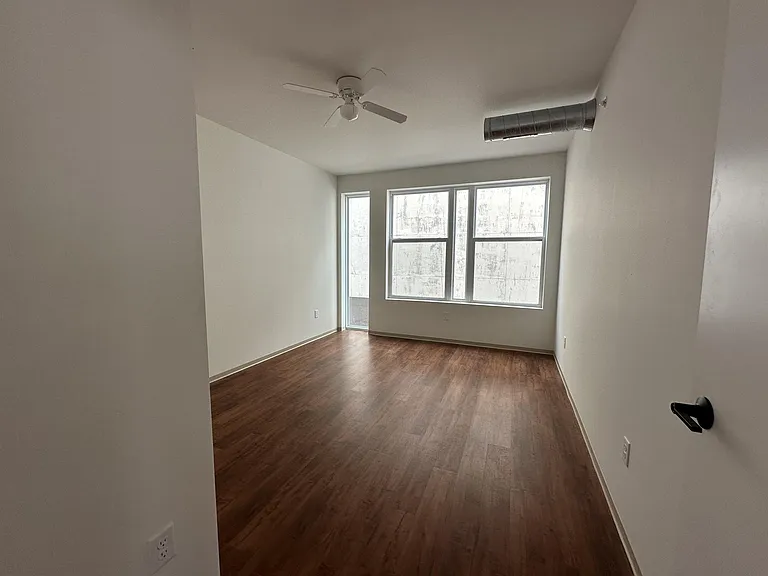 307 N 3rd St #200 — Photo 4