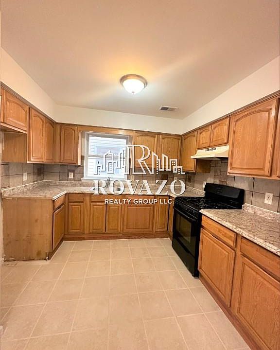 1st image of 26 22nd St