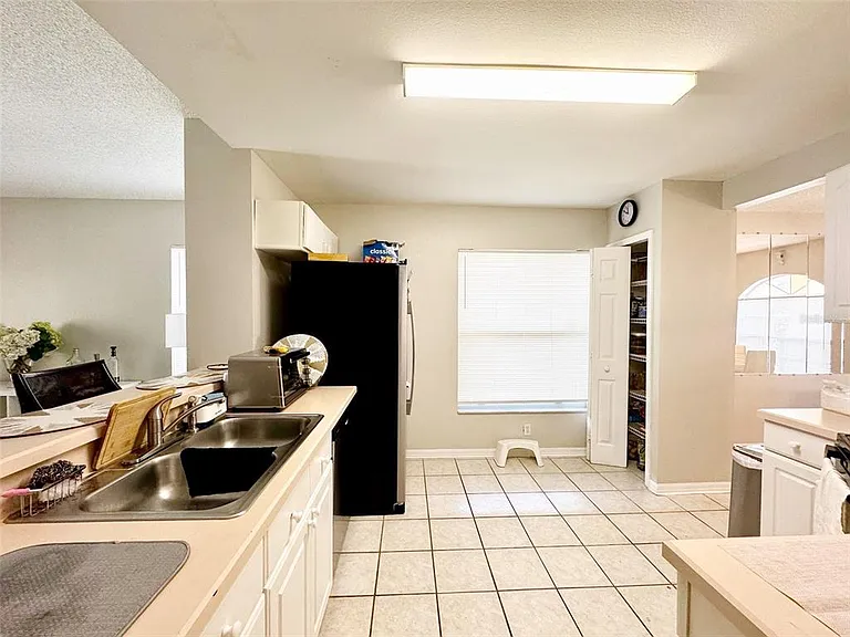 1509 Indian Oaks Trl — Photo 13