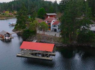 12848 Gilden Rd, Sunshine Coast, BC V0N 2H1