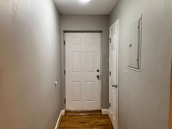 5th image of 2100 Grove Ave APT 13