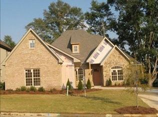 1097 Walden Ln, Auburn, AL 36830