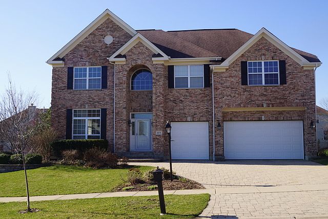 1st image of 673 W Slippery Rock Dr