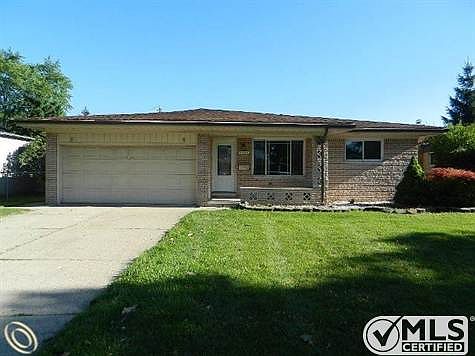 261-826748 Front.JPG