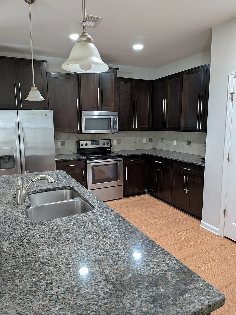 Building Photo - 91 Starshine Cir
