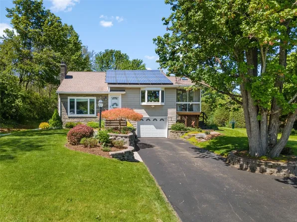 272 Chestnut Ridge Rd, Apalachin, NY 13732