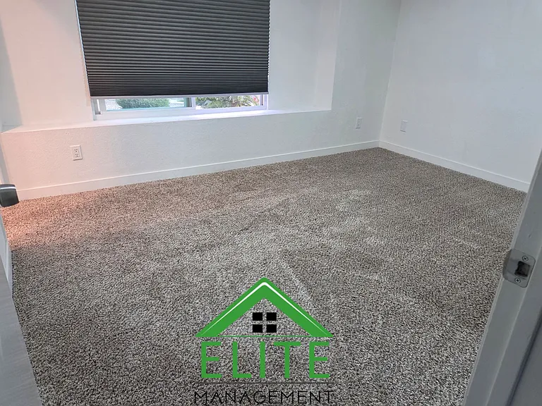5136 Francis St — Photo 15
