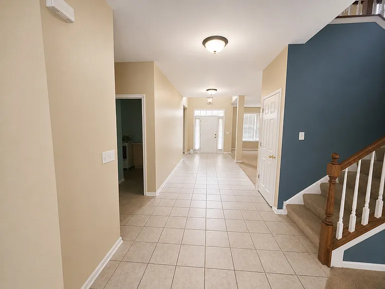 388 Toccoa Ln — Photo 6
