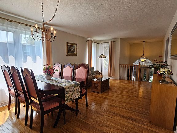 4th image of 4 Kingsley Rd S