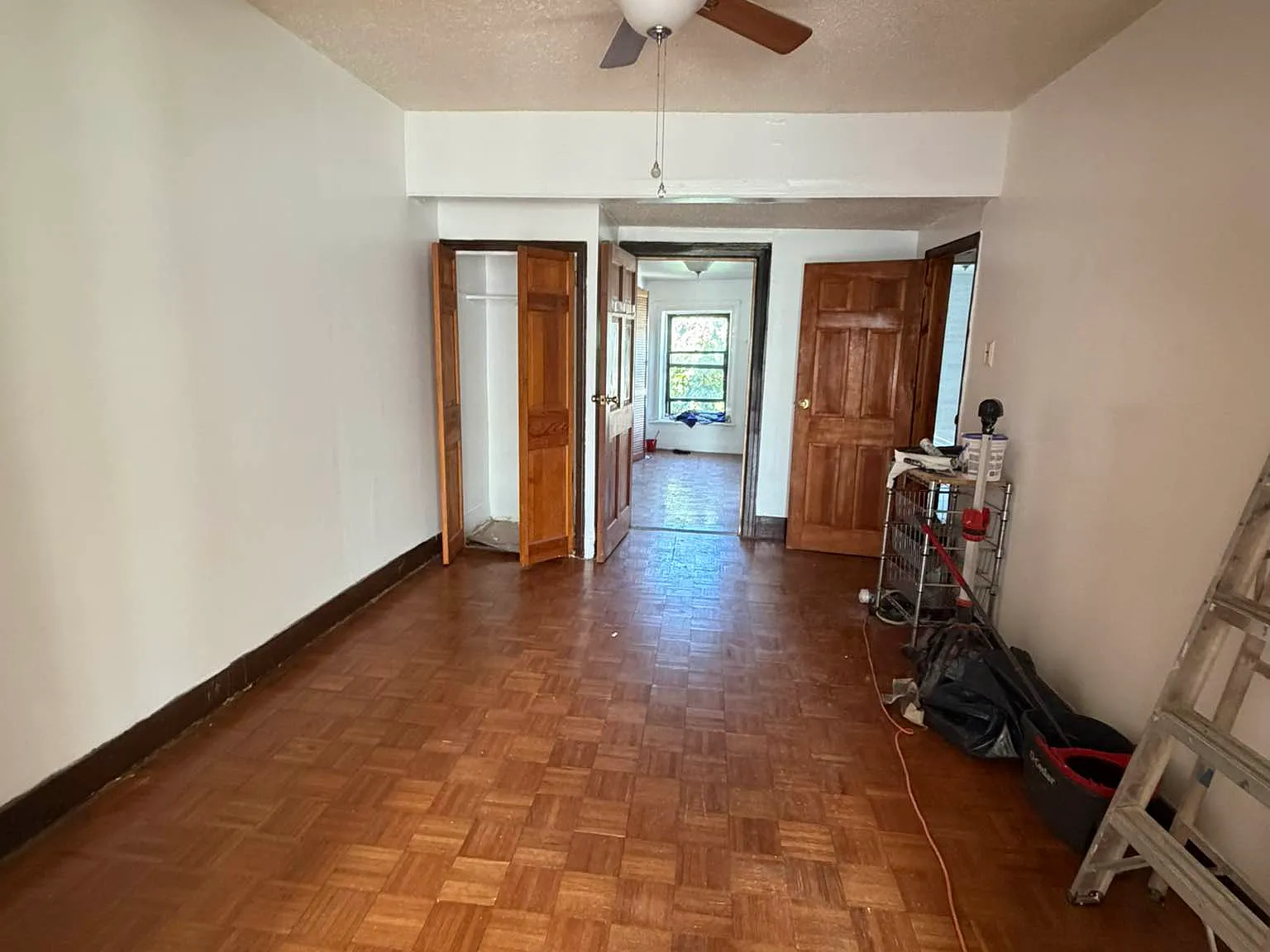 227 De Kalb Avenue — Photo 2