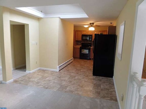 4th image of 133 Midway Dr