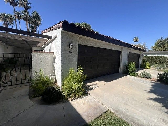 1st image of 68 El Toro Dr
