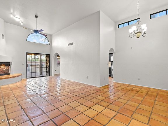 2nd image of 12831 N Meadview Way