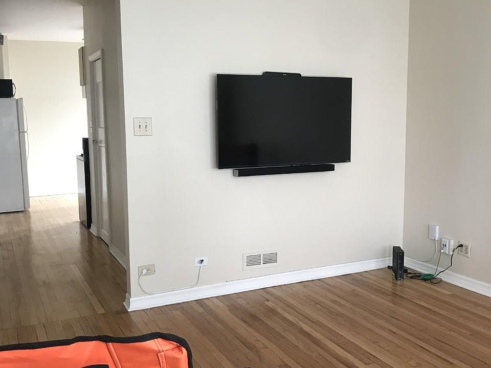 1st image of 839 N Ashland Ave #2F