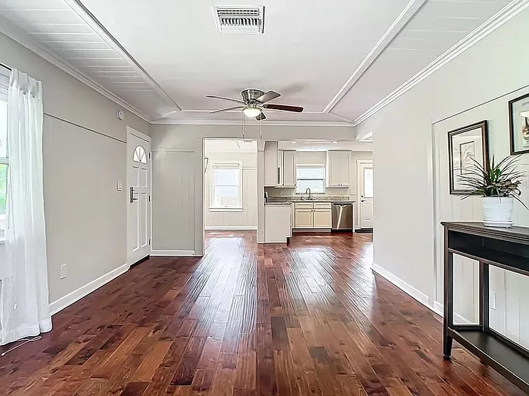 3109 Johns Pkwy — Photo 18