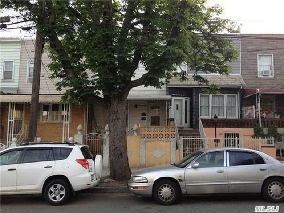 1st image of 8930 129th St