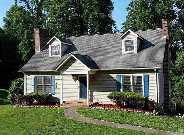 1st image of 1008 Williamsburg Dr