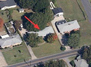 329 N Hoskins Rd, Charlotte, NC 28216