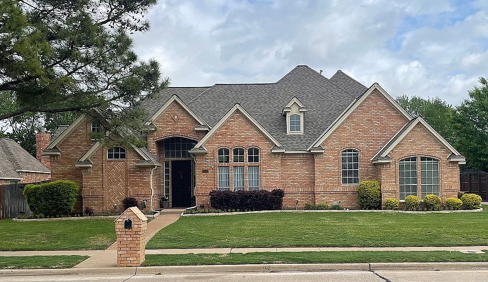 1st image of 2500 N Whitehaven Dr