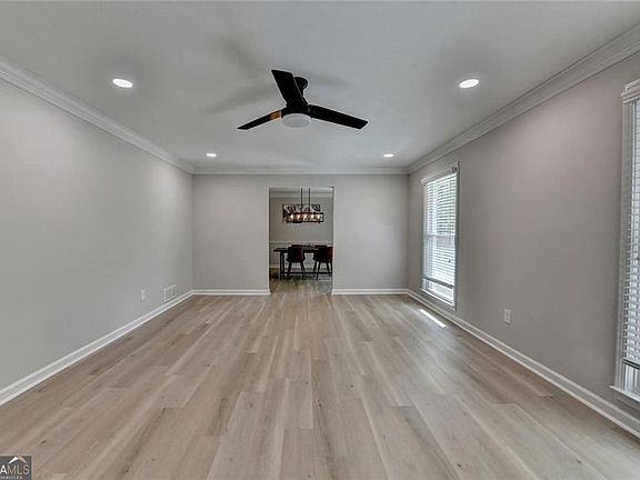 5th image of 780 N Ola Rd