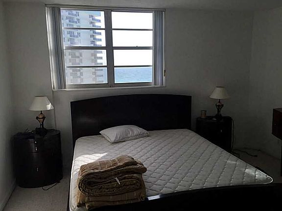 4th image of 3801 S Ocean Dr APT 8Z