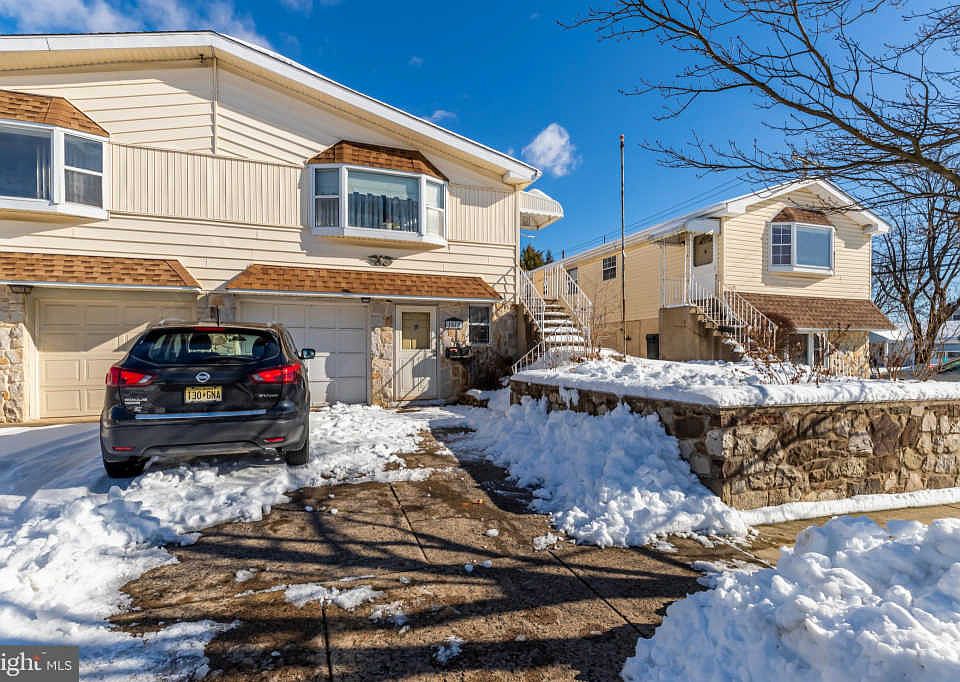 1st image of 1515 Solly Ave