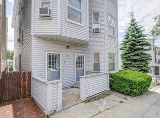 67 Bellingham St, Chelsea, MA 02150
