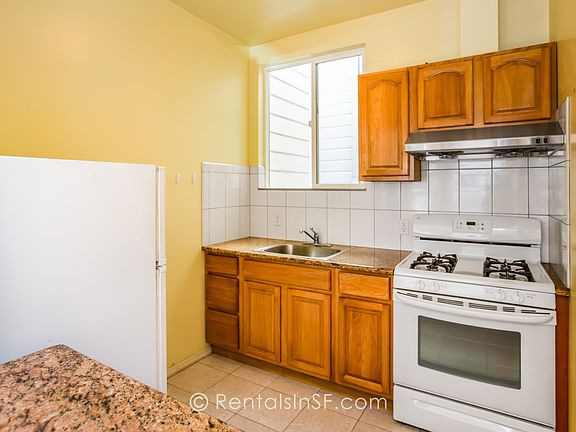 5th image of 441 4th Ave APT 1