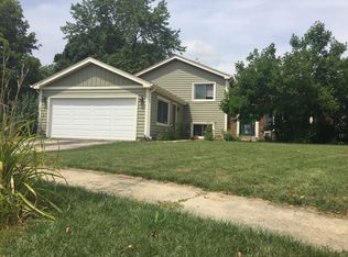 725 Stillwater Ct, Lake Zurich, IL