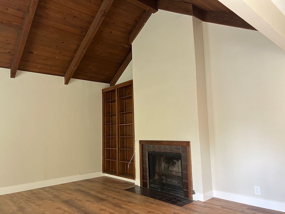 1st image of 4972 Edgar Ct APT 1