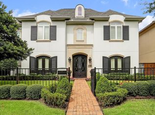 5418 Navarro St, Houston, TX 77056