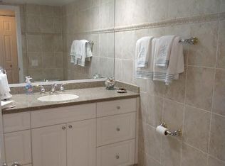 3442 NE Causeway Blvd APT 204, Jensen Beach, FL 34957