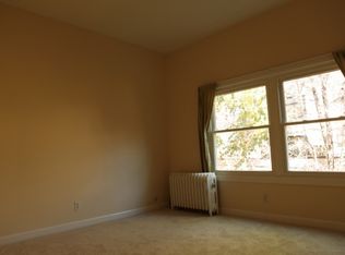 2859 N Burling St #2C, Chicago, IL 60657