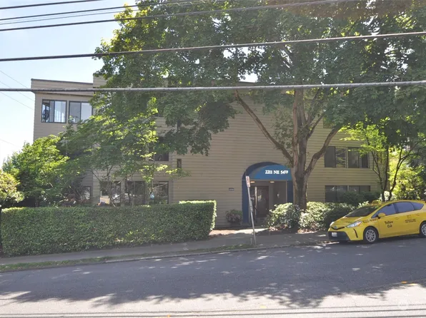 2211 NE 54th Street #3E, Seattle, WA 98105