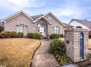 12414 Gleneagles Dr, Little Rock, AR 72211
