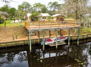 206 Belle Dr, Satsuma, FL 32189