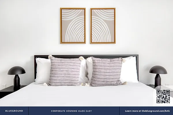 Rented by The Blueground | media 10