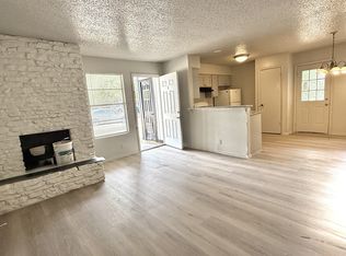 302 Hedgewood Dr #B, Georgetown, TX 78628