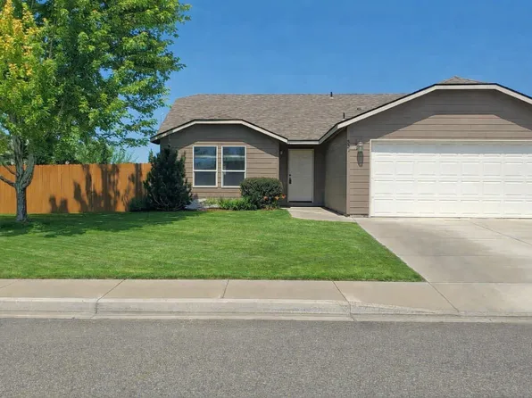5325 Johnson Dr, Pasco, WA 99301