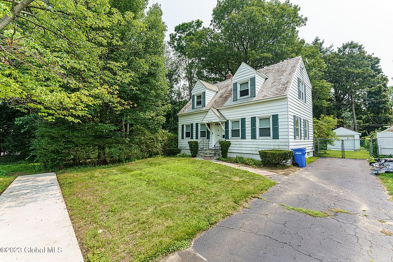 2nd image of 43 Danker Avenue