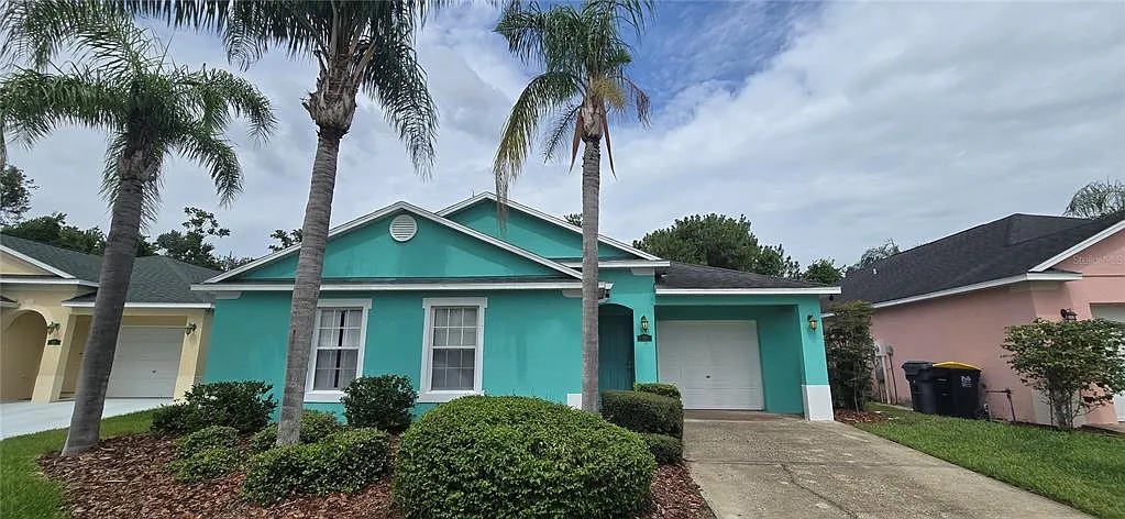 3 bed, 3.0 bath, 1512 sqft, $2,300 — Photo 1