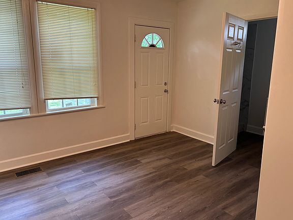 5th image of 3750 Kearney Ave