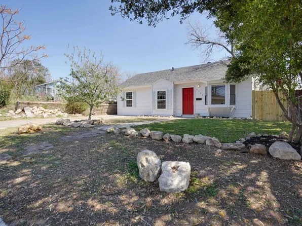 4363 Lisbon St, Fort Worth, TX 76107