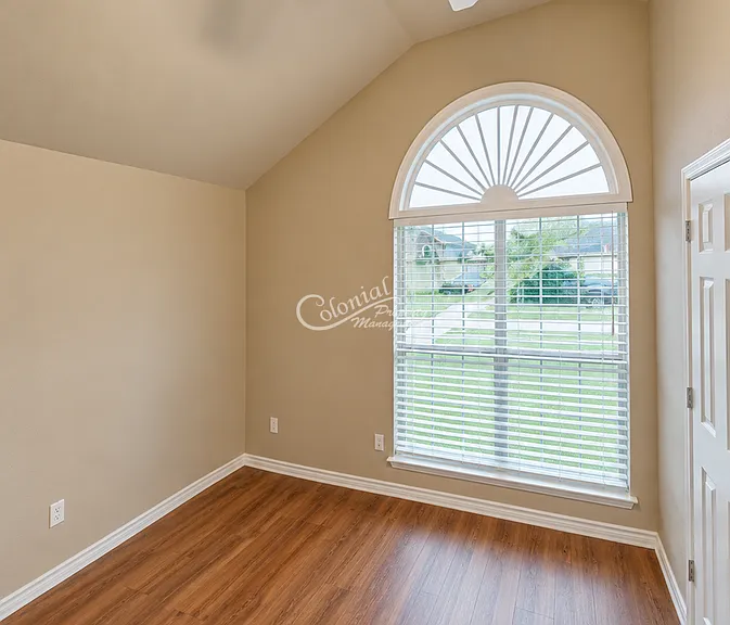 5601 Upper Ridge Ct — Photo 12