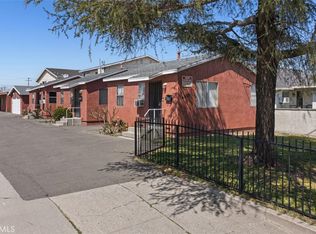 6923 Sherman Way, Bell, CA 90201