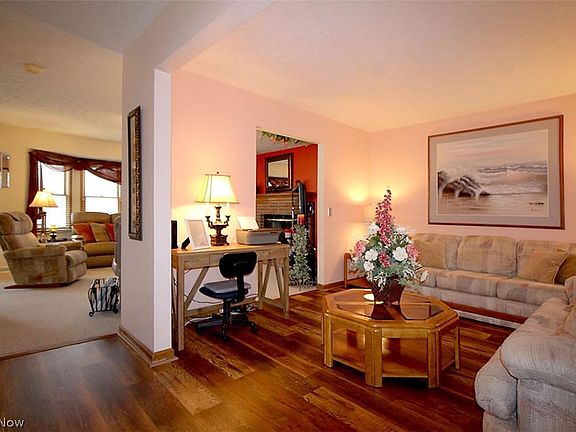 4th image of 5803 Province Ct