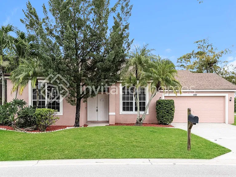 1182 Aviary Rd — Photo 1