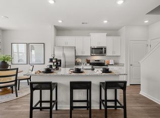 1939 Aztec Ave, Shakopee, MN 55379